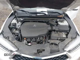 2019 Acura TLX z VIN 19UUB3F33KA007148, wystawiony jako IAAI lot #41889013 z przebiegiem 97 654 mil mil oraz . Historia ofert i sprzedaży dostępna na DreamBid. Obrazek 10.