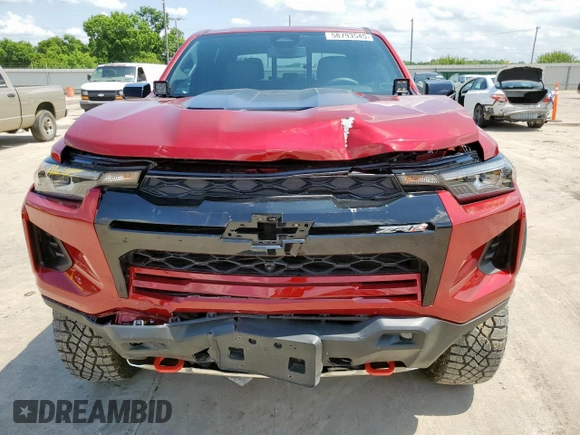 2024 Chevrolet Colorado 4WD ZR2 with VIN 1GCPTFEK5R1275826, listed as a Copart auction lot 58793545 with 6,359 mi miles and Salvage title. Bid and sale history available at DreamBid. Image 5.