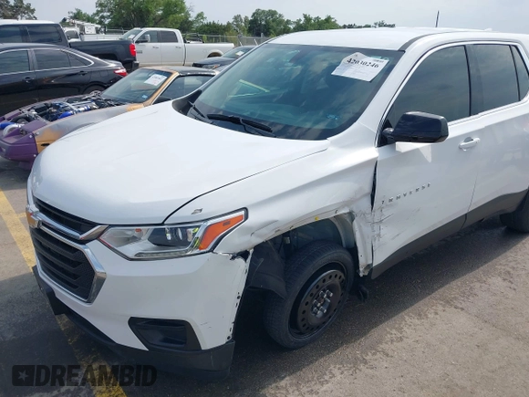 2020 Chevrolet Traverse LS z VIN 1GNERFKW4LJ314465, wystawiony jako IAAI lot #42030246 z przebiegiem 51 800 mil mil oraz . Historia ofert i sprzedaży dostępna na DreamBid. Obrazek 6.