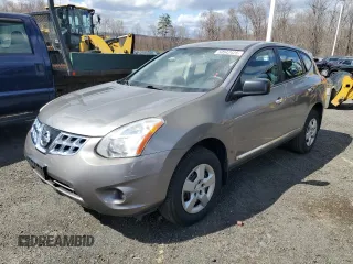 2011 Nissan Rogue S z VIN JN8AS5MV1BW264446, wystawiony jako Copart lot #50542425 z przebiegiem 93 396 mil mil oraz Tytuł czysty. Historia ofert i sprzedaży dostępna na DreamBid. Obrazek 1.
