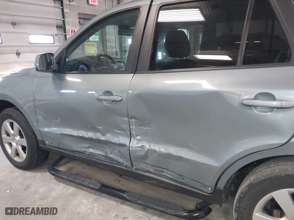 2008 Hyundai Santa Fe SE with VIN 5NMSH13E88H132269, listed as a IAAI auction lot 41854833 with 88,650 mi miles. Bid and sale history available at carsss.com. Image 6.