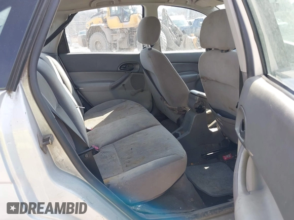 2002 Ford Focus SE with VIN 1FAFP34332W226423, listed as a IAAI auction lot 41804714 with 158,277 mi miles and . Bid and sale history available at carsss.com. Image 8.