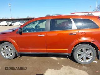 2014 Dodge Journey American Value Pkg with VIN 3C4PDCAB9ET316642, listed as a IAAI auction lot 42050437 with 184,742 mi miles. Bid and sale history available at carsss.com. Image 15.