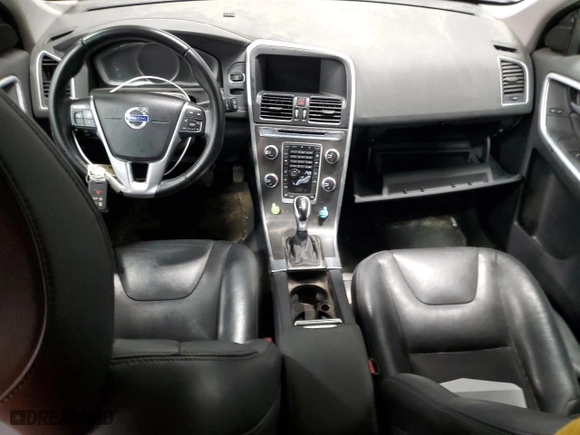 2016 Volvo XC60 T5 Premier with VIN YV4612RK7G2852901, listed as a Copart auction lot 46615795 with 0 mi miles and Clean Title. Bid and sale history available at carsss.com. Image 8.