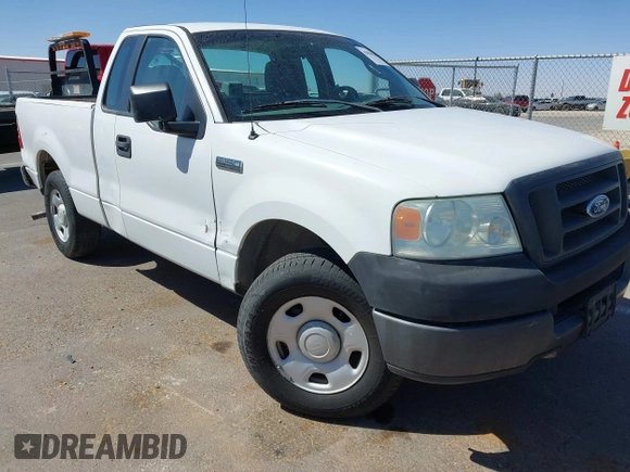 2005 Ford F-150 XL with VIN 1FTRF12285NB63743, listed as a IAAI auction lot 41836920 with 251,070 mi miles. Bid and sale history available at carsss.com. Image 1.