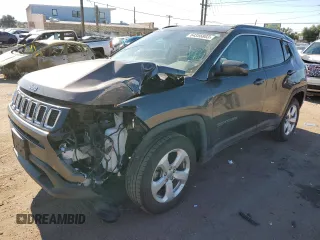 2018 Jeep Compass Latitude with VIN 3C4NJDBB8JT325217, listed as a Copart auction lot 64356803 with 81,678 mi miles and Salvage Title. Bid and sale history available at carsss.com. Image 1.