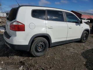 2012 Chevrolet Orlando 1LT z VIN KL77P2EM3CK586541, wystawiony jako Copart lot #49203245 z przebiegiem 121 436 mil mil oraz Tytuł czysty. Historia ofert i sprzedaży dostępna na DreamBid. Obrazek 3.
