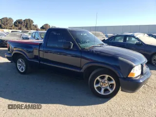 2000 GMC Sonoma with VIN 1GTCS1441Y8189474, listed as a Copart auction lot 89372125 with 97,133 mi miles and Salvage Title. Bid and sale history available at carsss.com. Image 4.