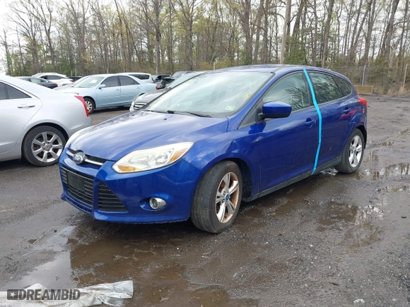 2012 Ford Focus SE with VIN 1FAHP3K23CL445128, listed as a IAAI auction lot 42019834 with 201,371 mi miles. Bid and sale history available at carsss.com. Image 2.