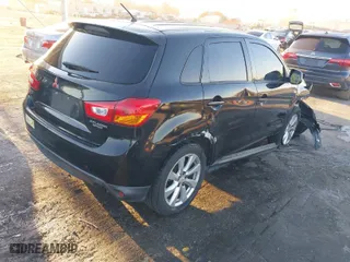 2015 Mitsubishi Outlander Sport ES with VIN 4A4AP3AU8FE059529, listed as a IAAI auction lot 41760975 with 110,977 mi miles. Bid and sale history available at carsss.com. Image 4.