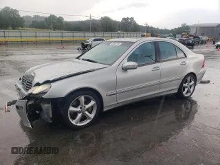 2004 Mercedes-Benz C 320 с VIN WDBRF64J64F511595, выставлен на аукционе Copart как лот 62996795 с пробегом 113 901 миль миль и Списание • Salvage title. История ставок и продаж доступна на DreamBid. Изображение 1.