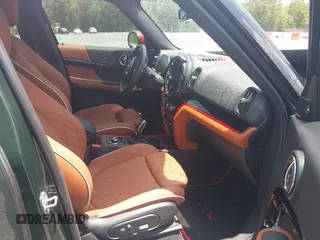 2023 MINI Countryman John Cooper Works z VIN WMZ33BS09P3R00627, wystawiony jako IAAI lot #42419212 z przebiegiem 12 260 mil mil oraz . Historia ofert i sprzedaży dostępna na DreamBid. Obrazek 5.