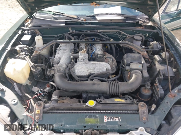2001 Mazda MX-5 Miata z VIN JM1NB353510214861, wystawiony jako IAAI lot #41906052 z przebiegiem 174 863 mil mil oraz . Historia ofert i sprzedaży dostępna na DreamBid. Obrazek 10.