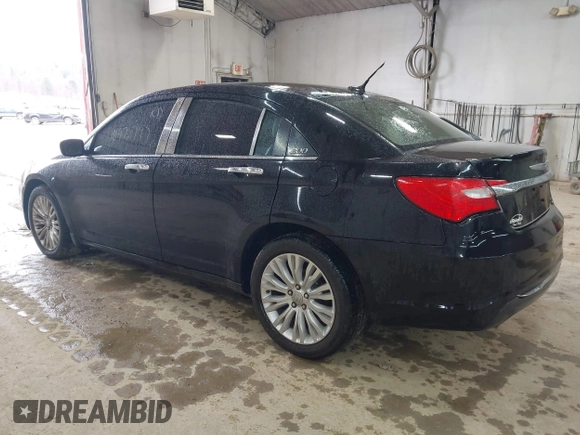 2011 Chrysler 200 Limited with VIN 1C3BC2FG0BN582109, listed as a IAAI auction lot 41972797 with 156,900 mi miles. Bid and sale history available at carsss.com. Image 3.
