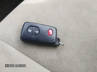 2014 Toyota Prius Two z VIN JTDZN3EU5E3316408, wystawiony jako IAAI lot #42376125 z przebiegiem 140 942 mil mil oraz . Historia ofert i sprzedaży dostępna na DreamBid. Obrazek 11.