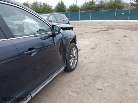 2018 Mazda CX-9 Grand Touring with VIN JM3TCBDY7J0231745, listed as a IAAI auction lot 41257681 with 77,281 mi miles. Bid and sale history available at carsss.com. Image 6.