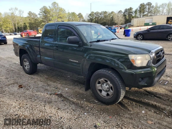 2014 Toyota Tacoma with VIN 5TFUX4EN3EX029824, listed as a Copart auction lot 51459865 with 193,533 mi miles and Clean title. Bid and sale history available at DreamBid. Image 4.