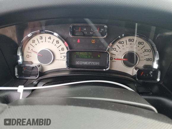 2013 Ford Expedition Max Limited with VIN 1FMJK2A50DEF56298, listed as a Copart auction lot 43543285 with 171,706 mi miles and Salvage title. Bid and sale history available at DreamBid. Image 9.
