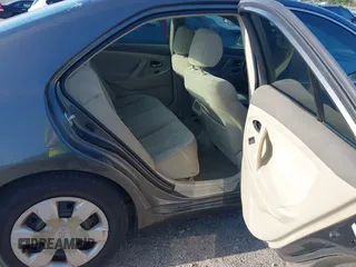2007 Toyota Camry CE with VIN 4T1BE46K77U147361, listed as a IAAI auction lot 41918501 with 267,924 mi miles. Bid and sale history available at carsss.com. Image 8.