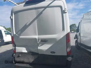 2020 Ford Transit Cargo с VIN 1FTBR1C83LKB26030, выставлен на аукционе IAAI как лот 42667583 с пробегом 83 826 миль миль и . История ставок и продаж доступна на DreamBid. Изображение 16.