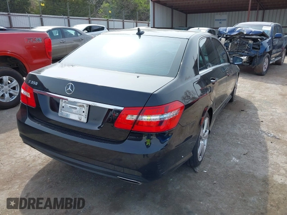 2011 Mercedes-Benz E-Class E 350 Luxury with VIN WDDHF5GB9BA377841, listed as a IAAI auction lot 41940003 with 180,639 mi miles. Bid and sale history available at carsss.com. Image 4.
