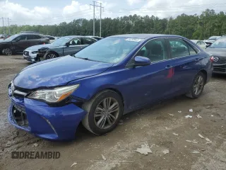 2015 Toyota Camry XLE with VIN 4T1BF1FK1FU919881, listed as a Copart auction lot 54233945 with 139,173 mi miles and Salvage Title. Bid and sale history available at carsss.com. Image 1.