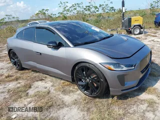 2024 Jaguar I-PACE R-Dynamic HSE with VIN SADHM2S12R1634818, listed as a IAAI auction lot 40531501 with 1 mi miles. Bid and sale history available at carsss.com. Image 1.