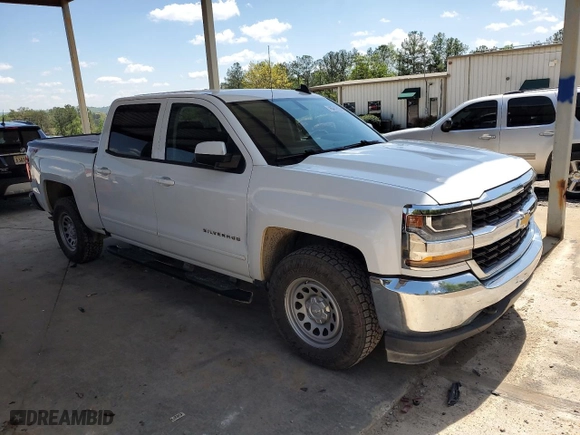 2018 Chevrolet Silverado 1500 LT with VIN 3GCUKREC3JG298379, listed as a Copart auction lot 52330745 with 115,838 mi miles and Clean Title. Bid and sale history available at carsss.com. Image 4.