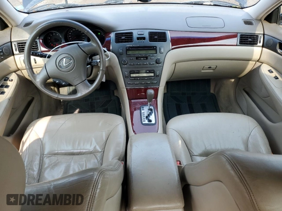 2002 Lexus ES 300 z VIN JTHBF30G820053732, wystawiony jako Copart lot #60042075 z przebiegiem 252 522 mil mil oraz Czysty tytuł • Clean title. Historia ofert i sprzedaży dostępna na DreamBid. Obrazek 8.