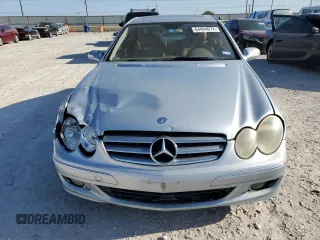 2006 Mercedes-Benz CLK-Class 3.5L with VIN WDBTJ56J96F175262, listed as a Copart auction lot 64404074 with 211,235 mi miles and Clean Title. Bid and sale history available at carsss.com. Image 5.