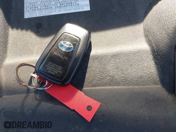 2017 Toyota Prius Two z VIN JTDKARFU8H3046058, wystawiony jako IAAI lot #42169692 z przebiegiem 79 226 mil mil oraz . Historia ofert i sprzedaży dostępna na DreamBid. Obrazek 11.