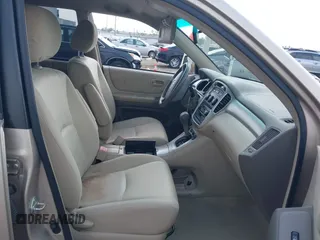2006 Toyota Highlander z VIN JTEGP21A560125805, wystawiony jako IAAI lot #40142399 z przebiegiem 127 578 mil mil oraz . Historia ofert i sprzedaży dostępna na DreamBid. Obrazek 5.