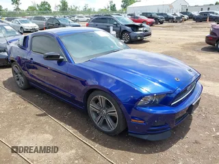2013 Ford Mustang V6 with VIN 1ZVBP8AM8D5254453, listed as a IAAI auction lot 42535999 with 105,652 mi miles and . Bid and sale history available at DreamBid. Image 1.