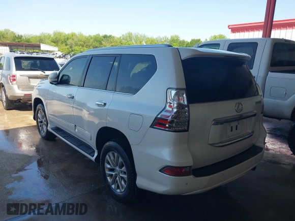2015 Lexus GX 460 with VIN JTJBM7FX7F5116959, listed as a IAAI auction lot 41868186 with 249,402 mi miles and . Bid and sale history available at carsss.com. Image 3.