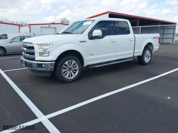 2015 Ford F-150 XLT w/HD Payload Pkg with VIN 1FTFW1EGXFFB88326, listed as a IAAI auction lot 41972016 with 204,767 mi miles. Bid and sale history available at carsss.com. Image 17.