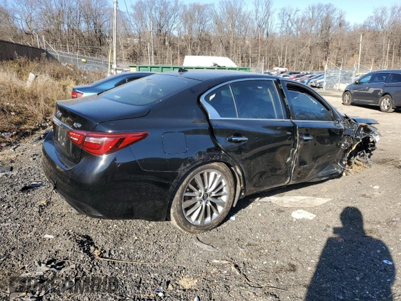 2020 Infiniti Q50 Pure with VIN JN1EV7AR8LM255427, listed as a Copart auction lot 84402194 with 91,280 mi miles and Salvage title. Bid and sale history available at DreamBid. Image 3.