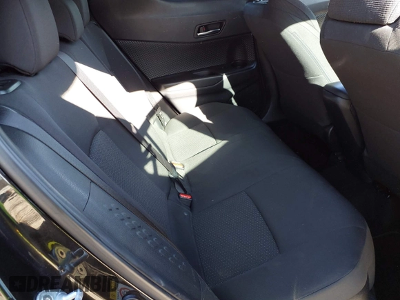 2018 Toyota C-HR XLE with VIN NMTKHMBX1JR014246, listed as a IAAI auction lot 41664738 with 83,702 mi miles. Bid and sale history available at carsss.com. Image 8.