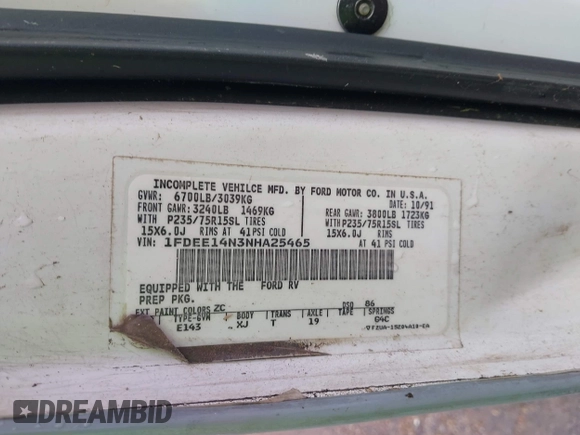 1992 Ford Econoline Cargo z VIN 1FDEE14N3NHA25465, wystawiony jako IAAI lot #42149941 z przebiegiem 172 438 mil mil oraz . Historia ofert i sprzedaży dostępna na DreamBid. Obrazek 9.