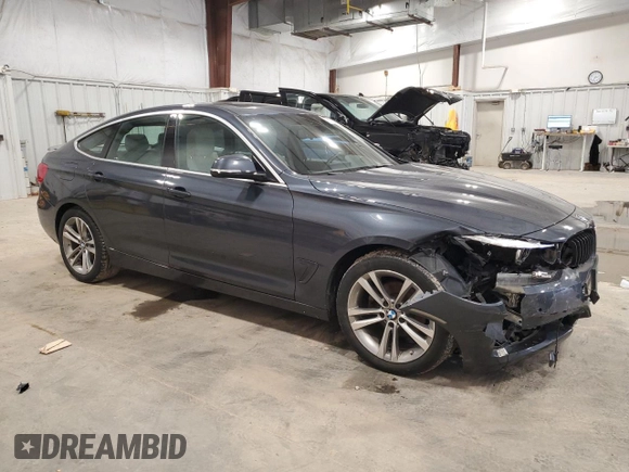 2018 BMW 3 Series 330i xDrive with VIN WBA8Z9C51JG828102, listed as a Copart auction lot 81577104 with 58,782 mi miles and Salvage Title. Bid and sale history available at carsss.com. Image 4.