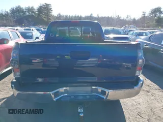 2007 Toyota Tacoma z VIN 5TEUU42N87Z439611, wystawiony jako IAAI lot #41694190 z przebiegiem 174 867 mil mil oraz . Historia ofert i sprzedaży dostępna na DreamBid. Obrazek 16.