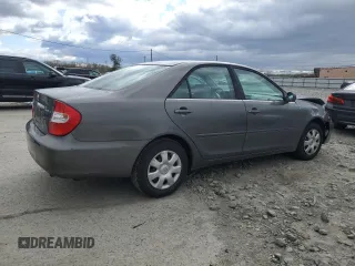 2004 Toyota Camry LE with VIN 4T1BE32K24U900340, listed as a Copart auction lot 52861095 with 92,694 mi miles and Salvage Title. Bid and sale history available at carsss.com. Image 3.