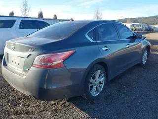 2013 Nissan Altima 2.5 SL with VIN 1N4AL3AP4DN492054, listed as a IAAI auction lot 41689897 with 115,536 mi miles. Bid and sale history available at carsss.com. Image 4.