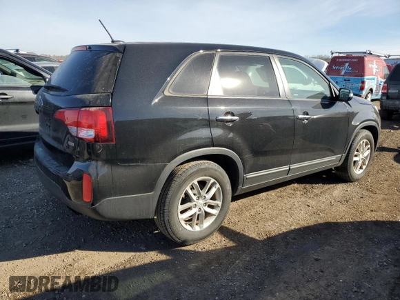 2015 Kia Sorento LX with VIN 5XYKT3A66FG625266, listed as a Copart auction lot 42513795 with 117,942 mi miles and Clean Title. Bid and sale history available at DreamBid. Image 3.