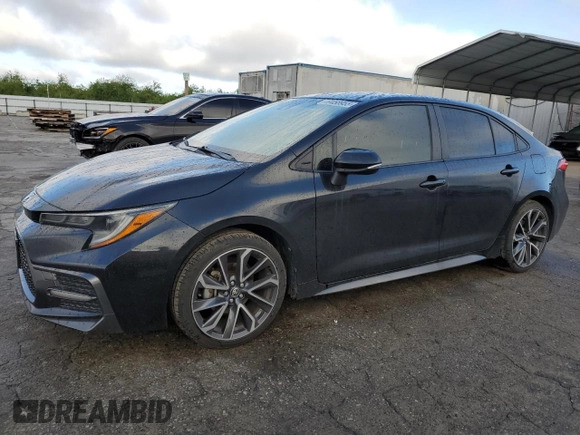 2020 Toyota Corolla SE with VIN JTDS4RCE6LJ040087, listed as a Copart auction lot 49458955 with 68,400 mi miles and Salvage Title. Bid and sale history available at carsss.com. Image 1.