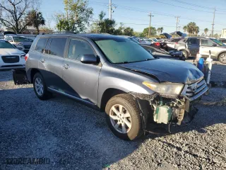 2013 Toyota Highlander with VIN 5TDZK3EH9DS123364, listed as a Copart auction lot 48596855 with 151,051 mi miles and Salvage Title. Bid and sale history available at carsss.com. Image 4.