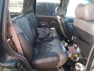2000 GMC Denali with VIN 1GKEK13R6YR146253, listed as a Copart auction lot 44381765 with 264,950 mi miles and Salvage Title. Bid and sale history available at carsss.com. Image 11.