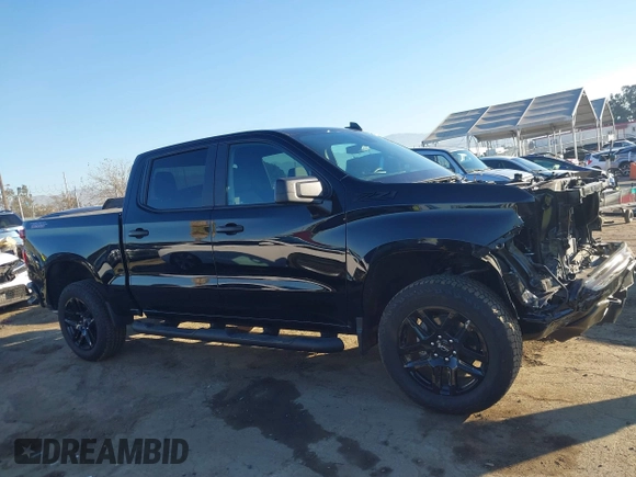 2024 Chevrolet Silverado 1500 Custom Trail Boss with VIN 3GCPDCEK6RG332029, listed as a IAAI auction lot 41299212 with 7,480 mi miles. Bid and sale history available at carsss.com. Image 14.