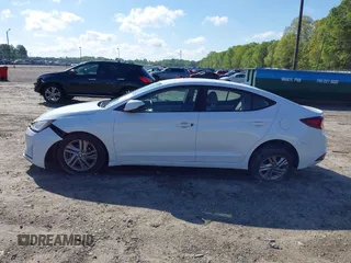 2019 Hyundai Elantra SEL с VIN 5NPD84LF8KH431189, выставлен на аукционе IAAI как лот 42014092 с пробегом 93 138 миль миль и . История ставок и продаж доступна на DreamBid. Изображение 6.