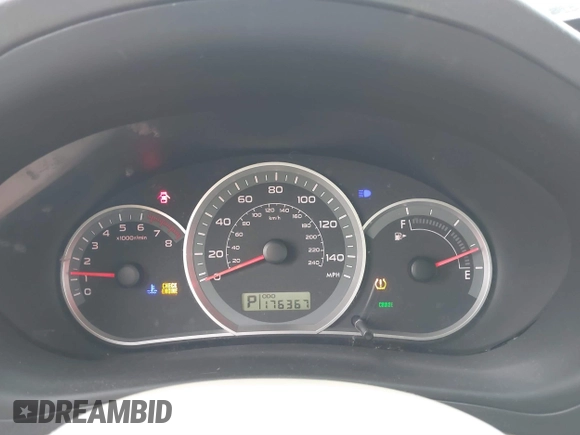 2008 Subaru Impreza i с VIN JF1GH61678H835299, выставлен на аукционе IAAI как лот 41802509 с пробегом 176 367 миль миль и . История ставок и продаж доступна на DreamBid. Изображение 7.