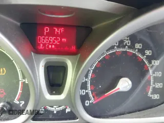 2013 Ford Fiesta SE with VIN 3FADP4EJXDM152463, listed as a IAAI auction lot 42122969 with 66,952 mi miles and . Bid and sale history available at DreamBid. Image 7.